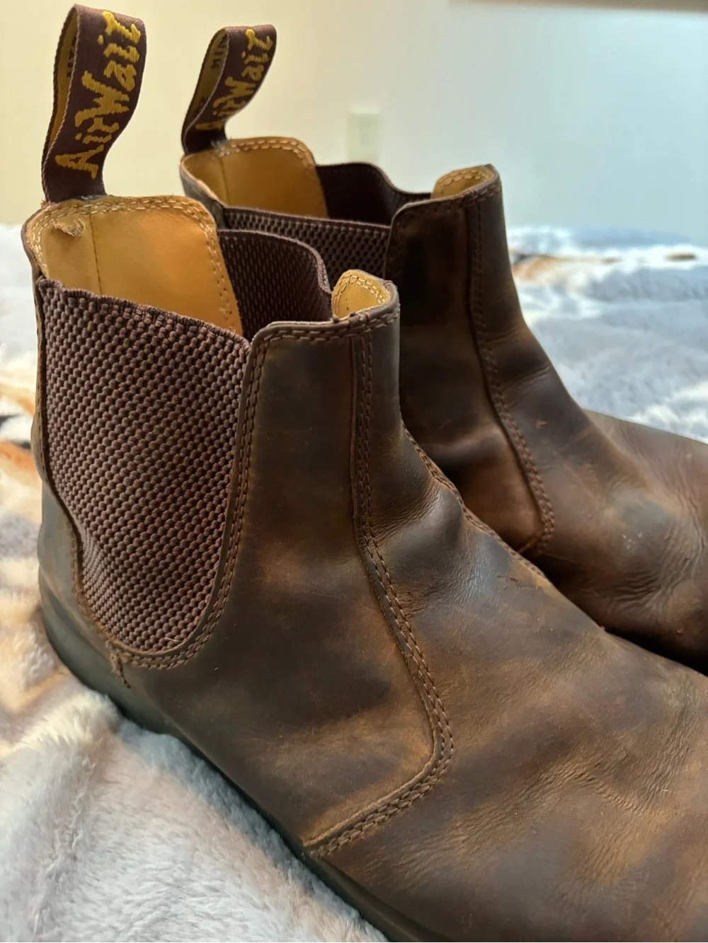 Dr. Martens Men’s Brown Chukka Chelsea Boots 13